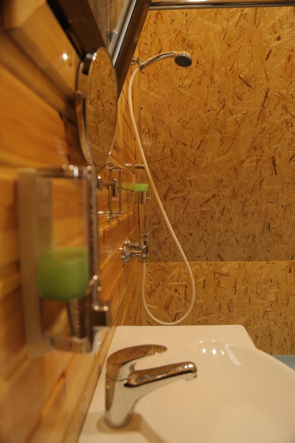 Glamping Wolf Mount Villa Margahovit Luaran gambar